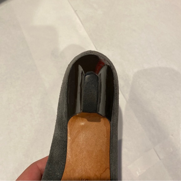 (1) Trendy Pair Of Vintage Gray Amalfi Women’s Dress Designer Heels Size 8 - Picture 9 of 15